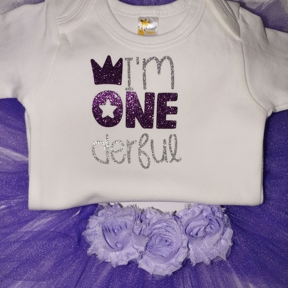 First Birthday Outfit - Picture 2 of 4